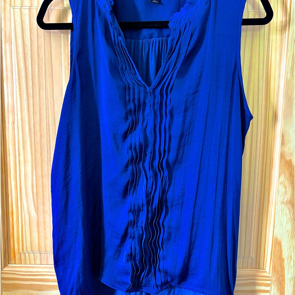 Sleeveless Pintuck V-Neck Top - Deep Teal